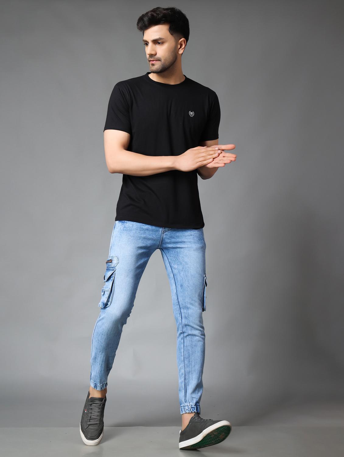 men solid low rise cargo - 19697405 - Standard Image - 4