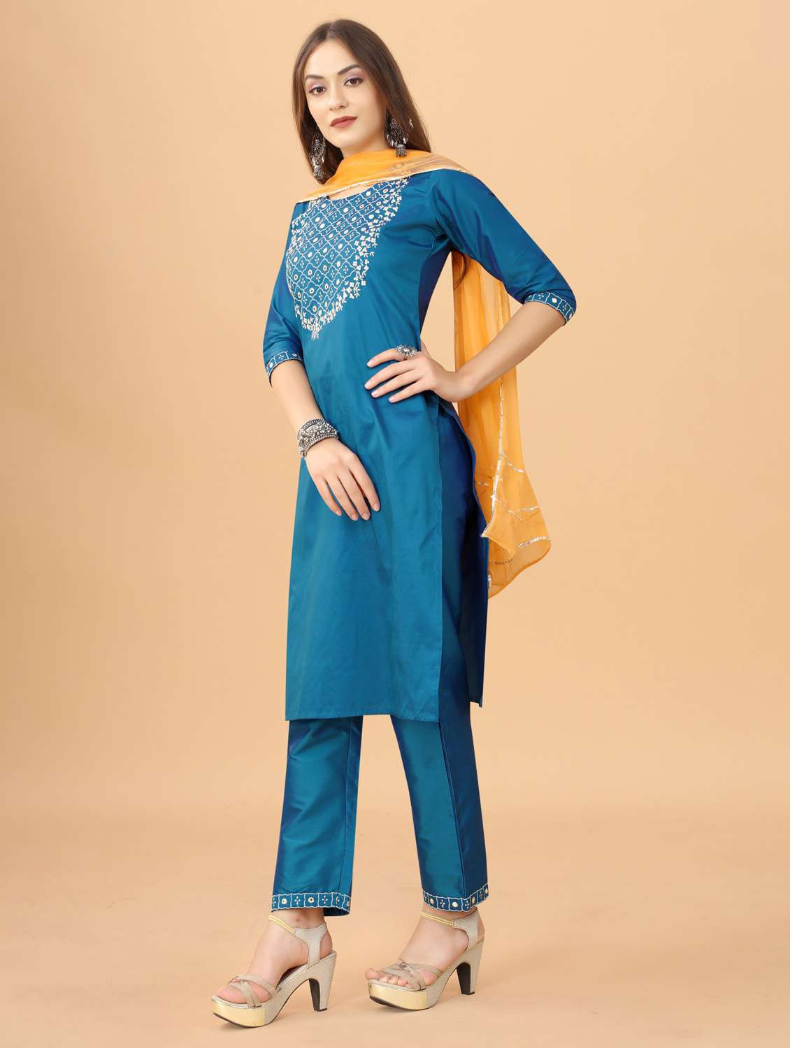women solid kurta pant with dupatta set - 19698310 -  Standard Image - 1