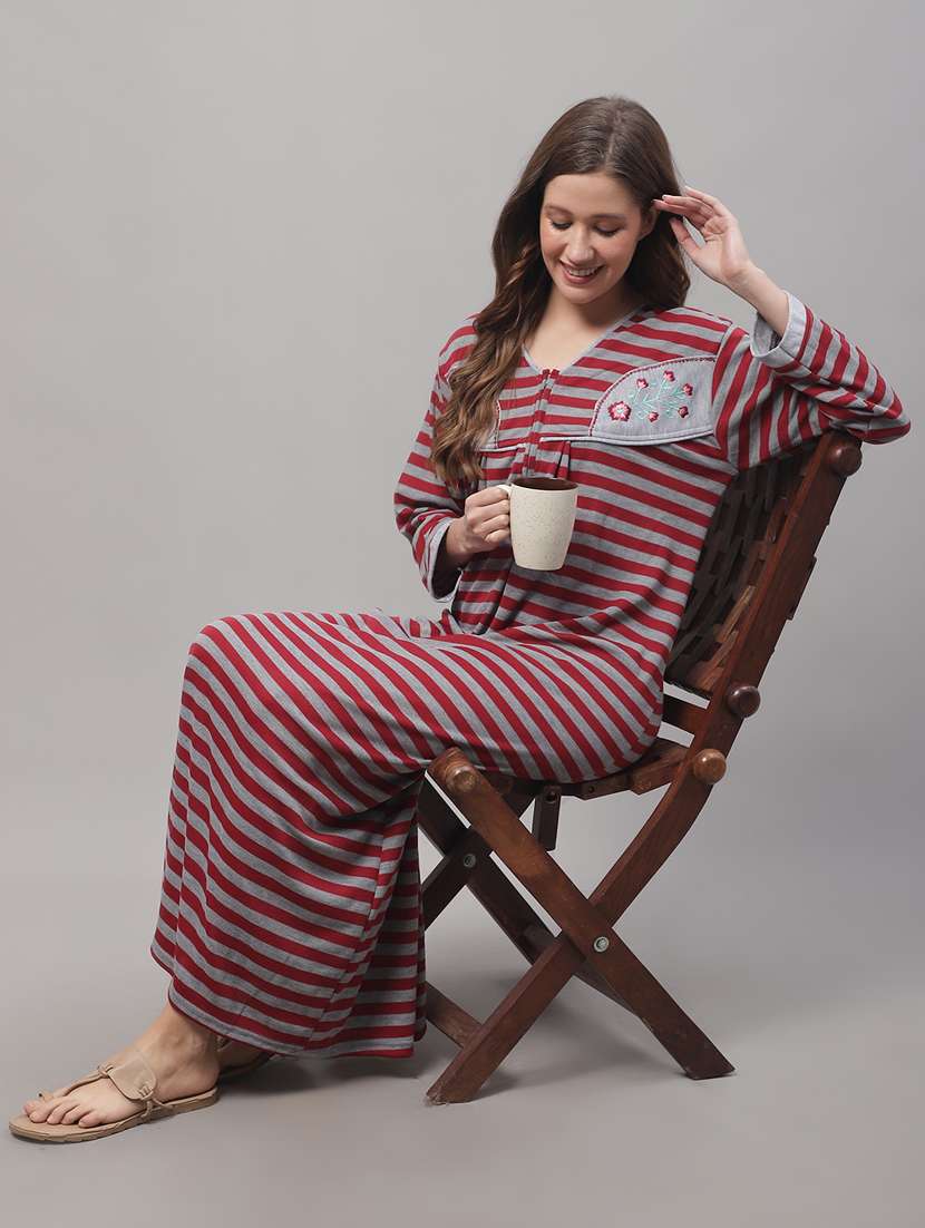 long sleeves striped nighty - 19698477 - Standard Image - 4