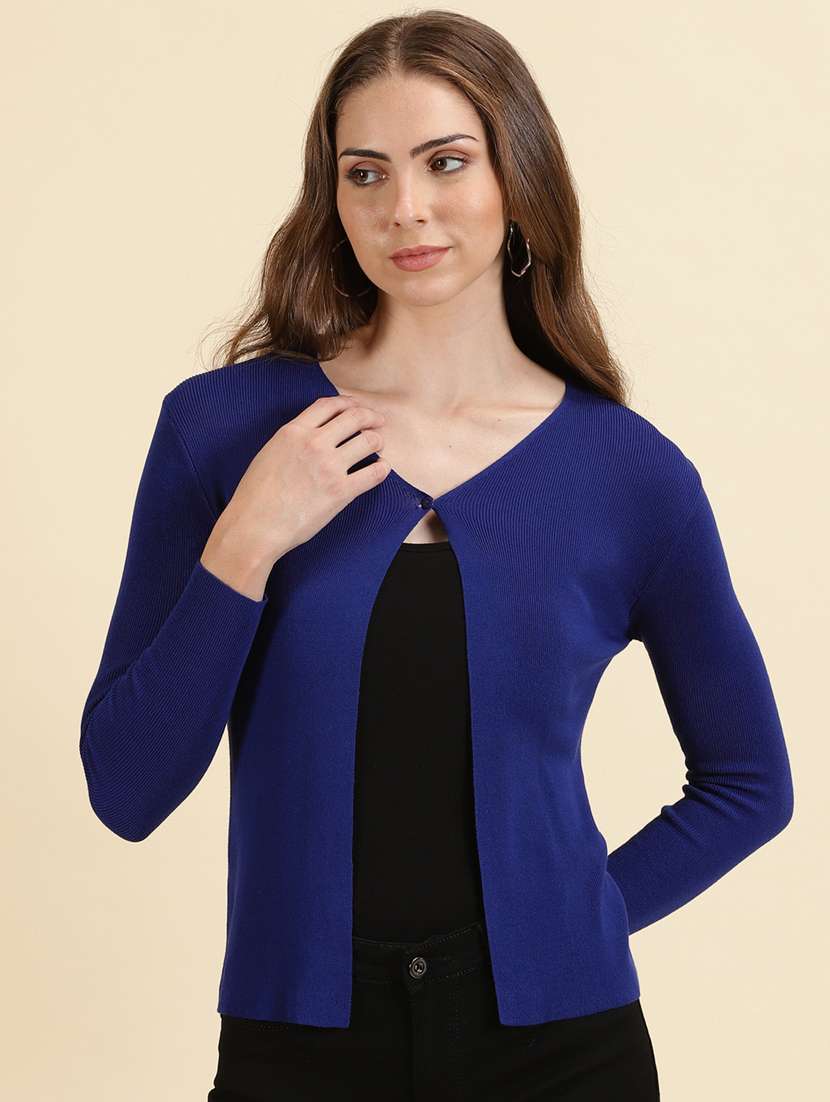 women self designed v neck cardigan