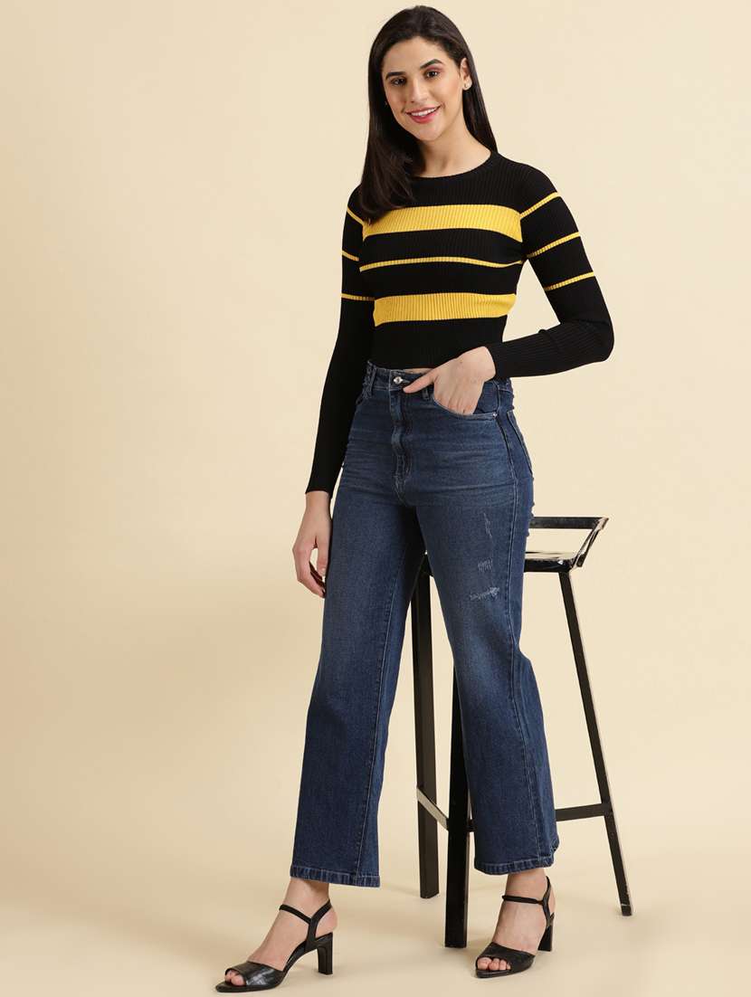 round neck color block crop top - 19699094 -  Standard Image - 4