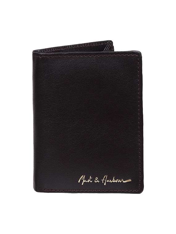 brown leatherette wallet