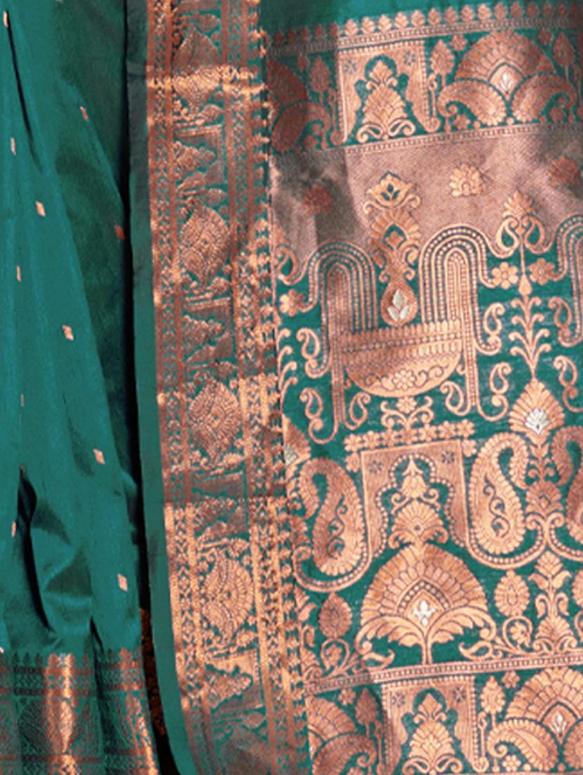 women's banarasi saree with blouse - 19708629 - Standard Image - 4