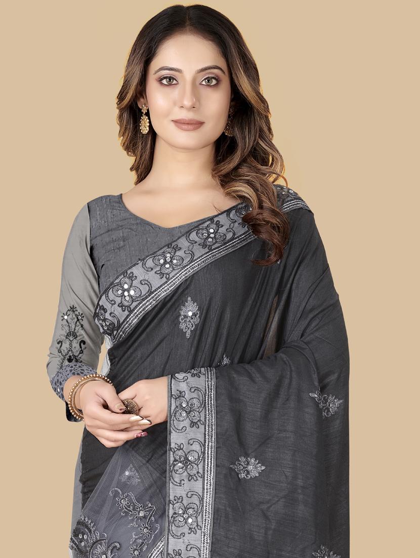 self designed embroidered woven saree with blouse - 19718488 - Standard Image - 4