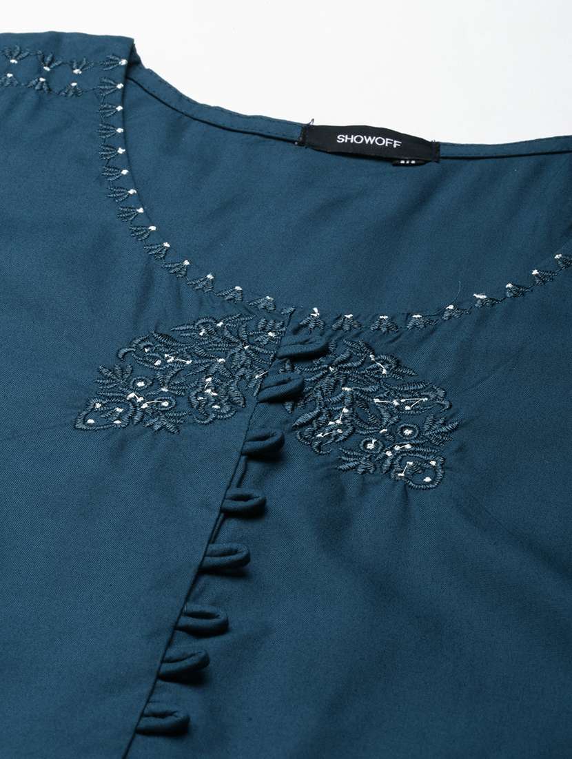 women's straight kurta - 19719263 -  Standard Image - 4