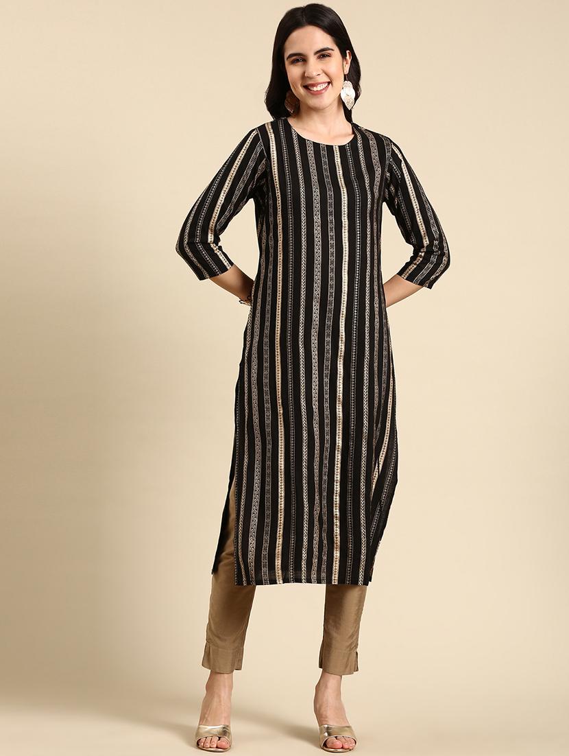 women's straight kurta - 19719321 - Zoom Image - 0