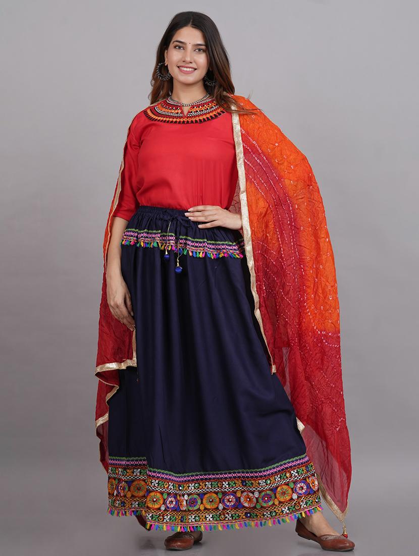 embroidered skirt top set - 19723911 - Standard Image - 1