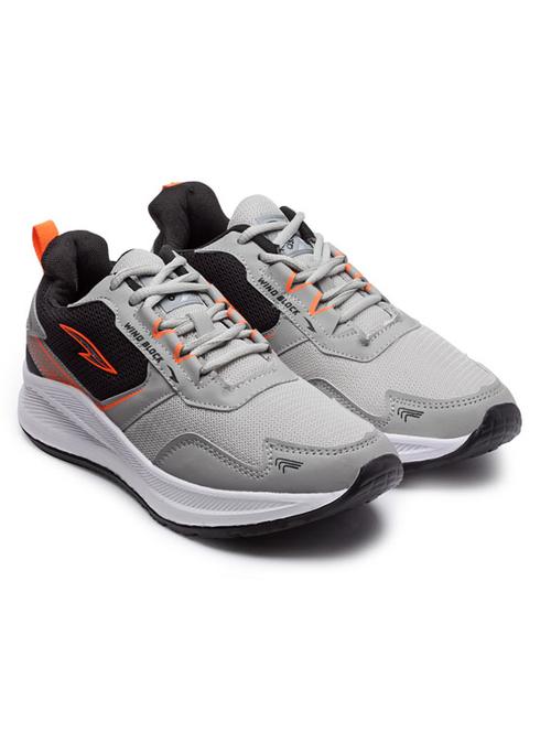 men lace up sports shoes - 19724062 -  Standard Image - 0