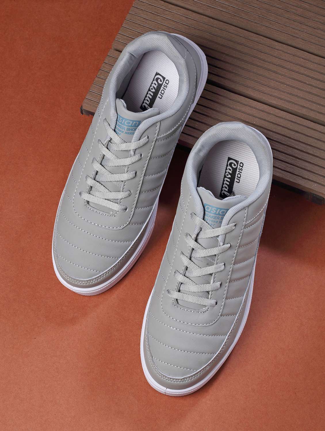 men solid lace up sneaker
