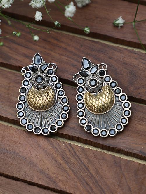 black brass studs earring - 19740271 - Standard Image - 0