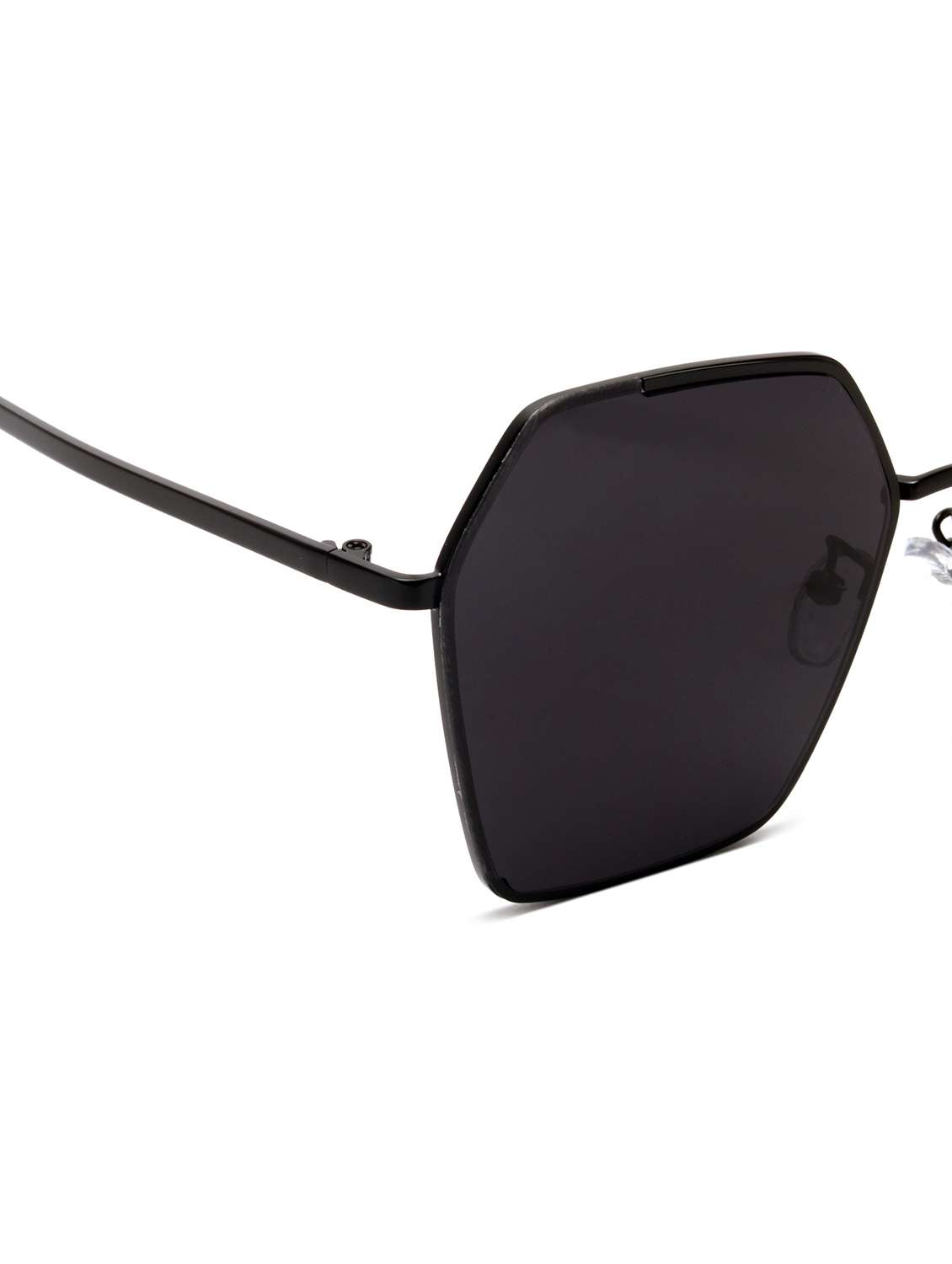 women sunglasses uv400 protection - 19751962 -  Standard Image - 4