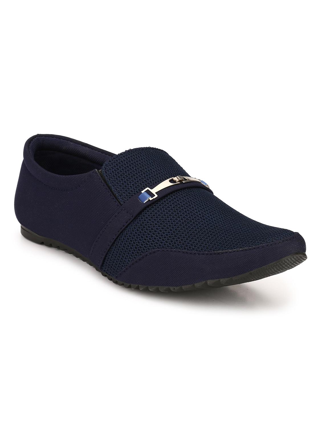 men slip on casual shoes - 19753483 - Zoom Image - 0
