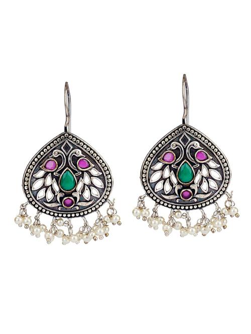 brass stud earrings - 19754972 - Standard Image - 0