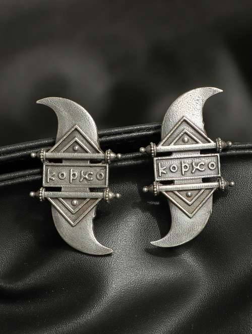 silver brass studs earring - 19755019 -  Standard Image - 0