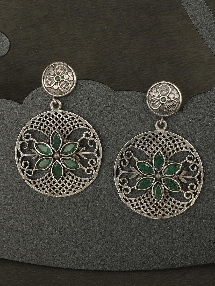 green brass studs earring - 19755041 -  Zoom Image - 0