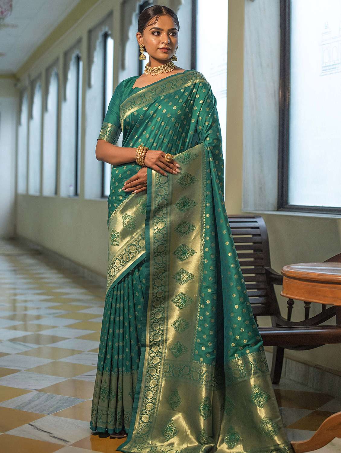 ethnic motif woven golden border saree with blouse
