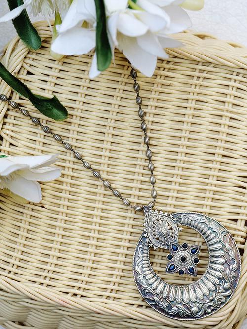blue brass long necklace - 19755176 - Standard Image - 0