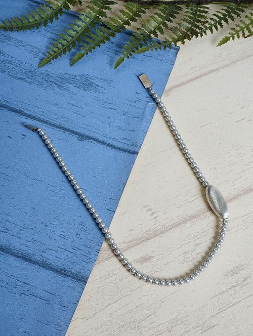 pearl long necklace - 19755185 - Standard Image - 0