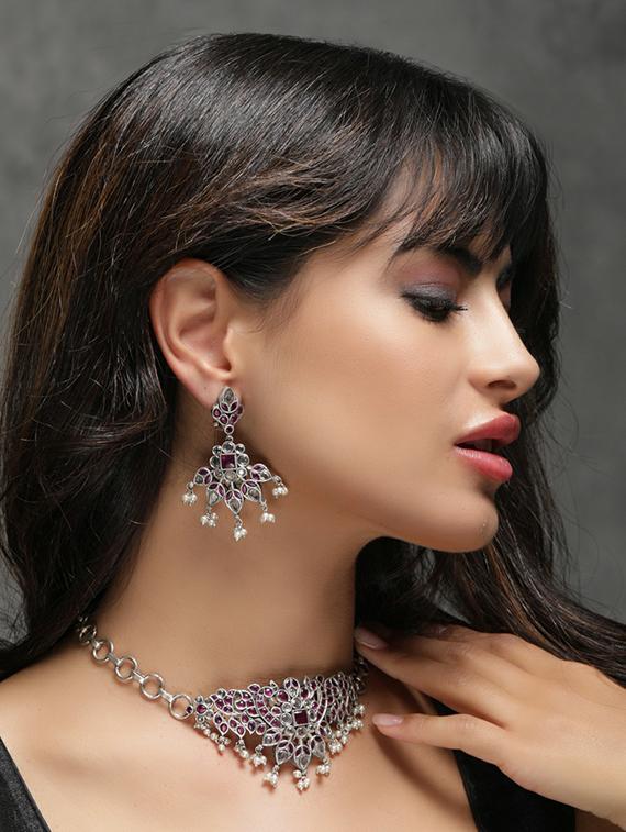 sliver brass oxidised choker necklaces and earring - 19755320 - Standard Image - 4