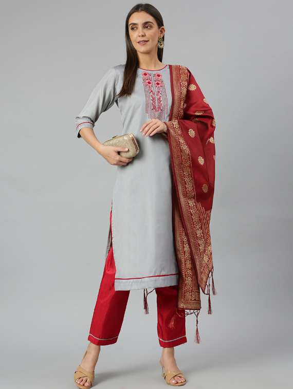 women three quarter sleeve kurta pant with dupatta set