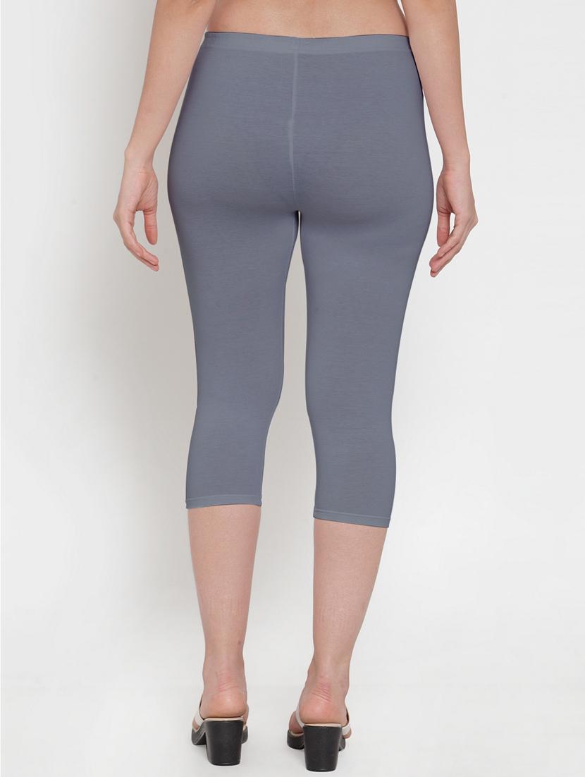 pack of 3 multi colored capri leggings - 19757277 - Standard Image - 4