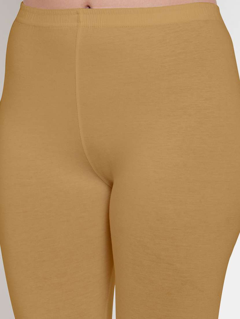 pack of 3 multi colored capri leggings - 19757373 -  Standard Image - 6