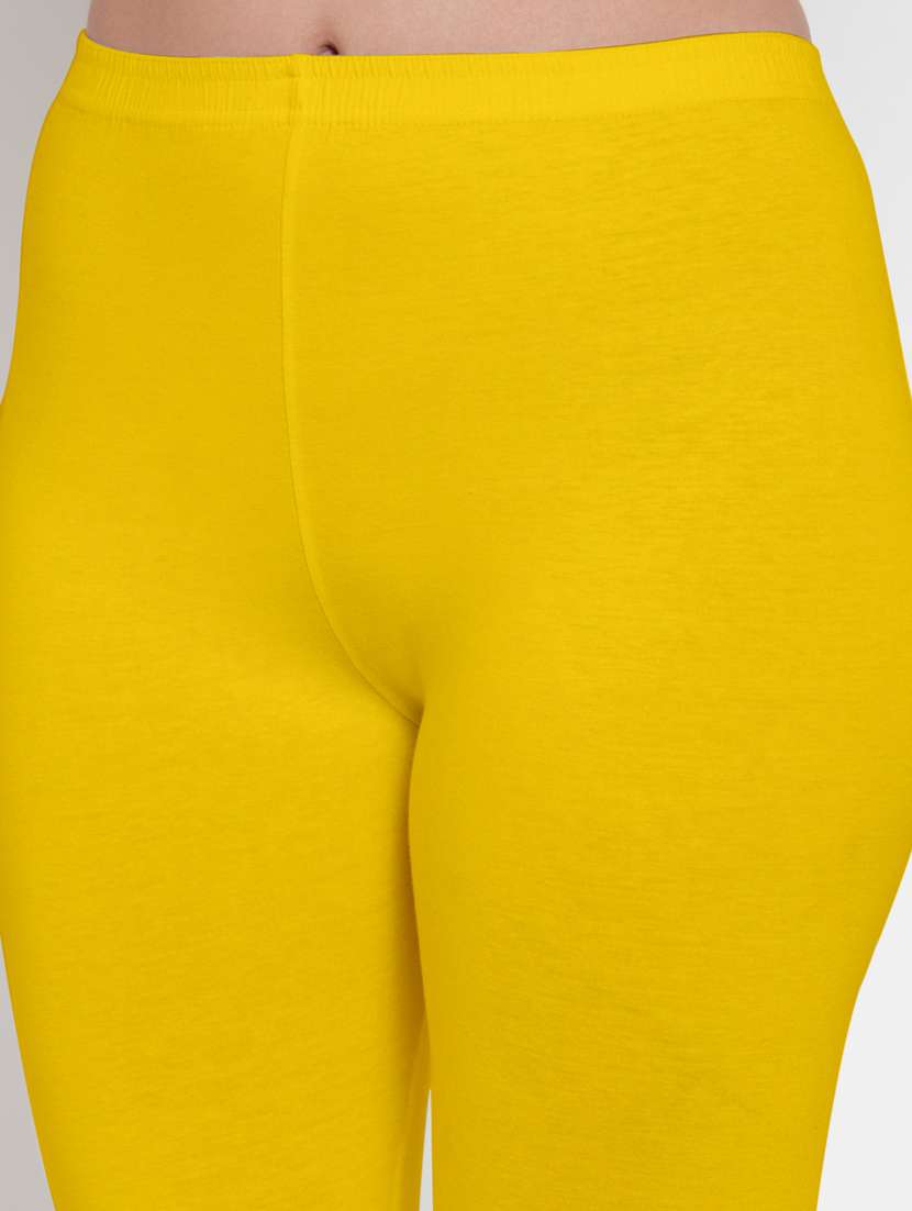 pack of 2 multi colored capri leggings - 19757395 -  Standard Image - 6