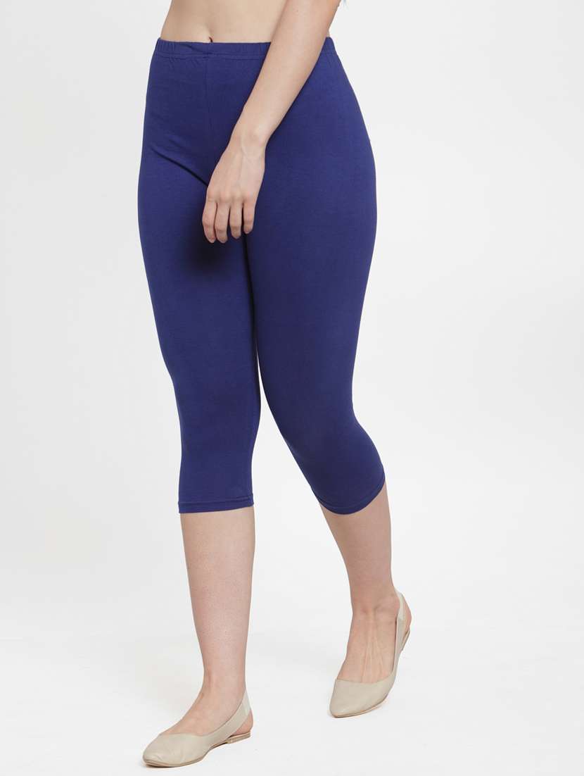 mid rise solid capri leggings  - 19757585 -  Standard Image - 1
