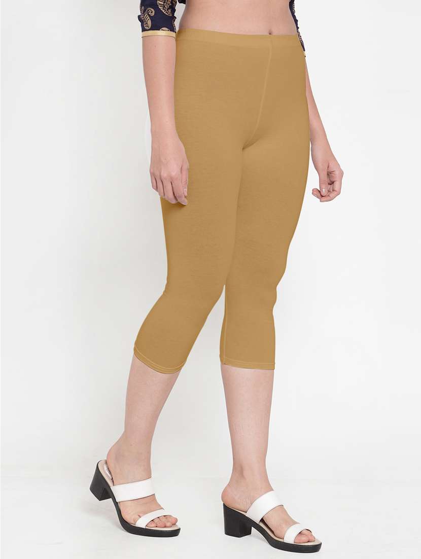 mid rise solid capri leggings - 19757598 - Standard Image - 1