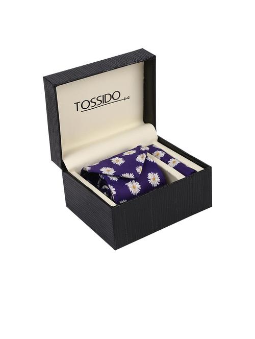 tossido mens suit accessories set - 19758341 -  Standard Image - 0