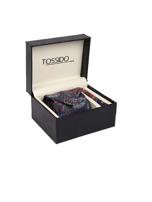 tossido mens suit accessories set - 19758387 -  Standard Image - 0