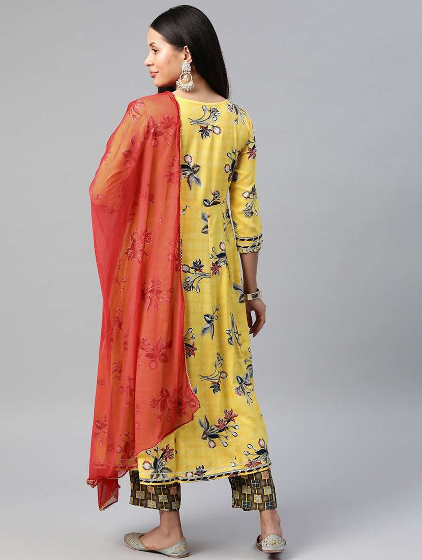 women printed suit set - 19763477 - Standard Image - 1
