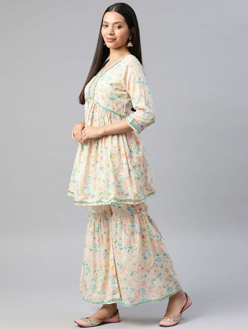 women floral kurta sharara set with dupatta - 19763483 -  Standard Image - 1