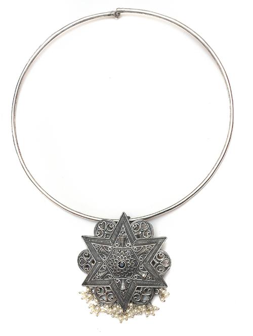 silver brass oxidised lnecklace - 19768292 - Standard Image - 0