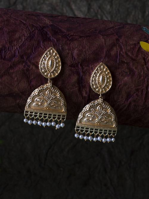 gold brass drop earring - 19768351 -  Standard Image - 0