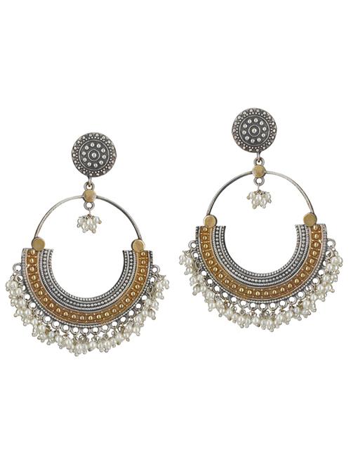 dual tone brass oxidised bali earring - 19768430 - Standard Image - 0