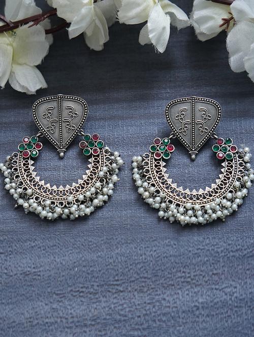 white beads round pattern silver tone brass earrings - 19768545 - Standard Image - 0