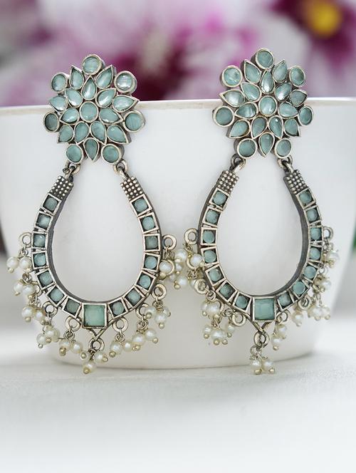 white beads pattern silver tone brass earrings - 19768553 -  Standard Image - 0