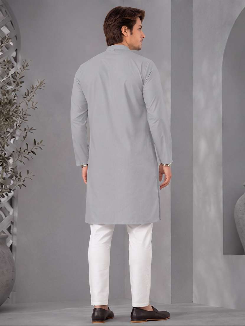 Men Solid Mandarin Neck Long Kurta - 19777921 -  Standard Image - 4
