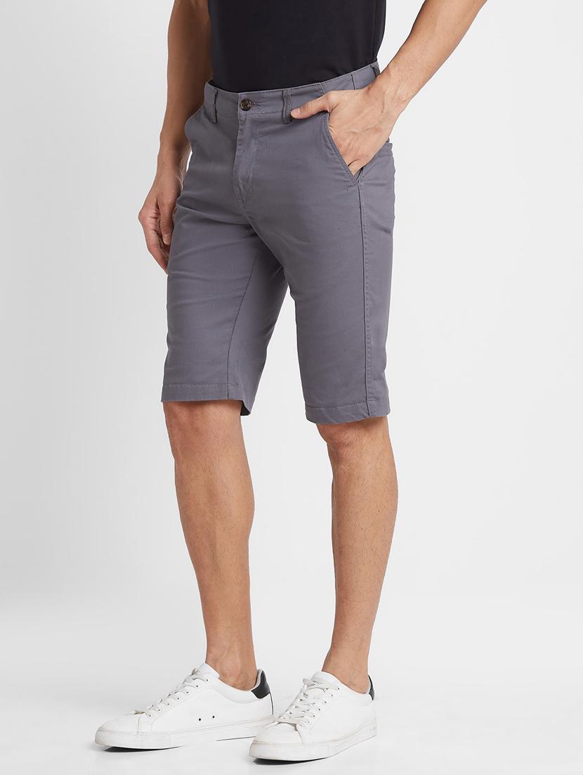 globus men grey solid stretchable slim fit knee length chino shorts - 19782553 -  Standard Image - 1