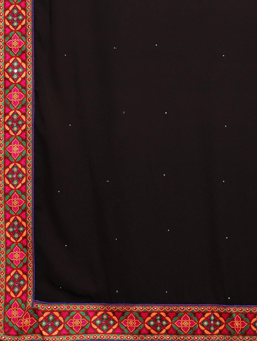 self designed half and half embroidered saree with blouse - 19783935 - Standard Image - 4