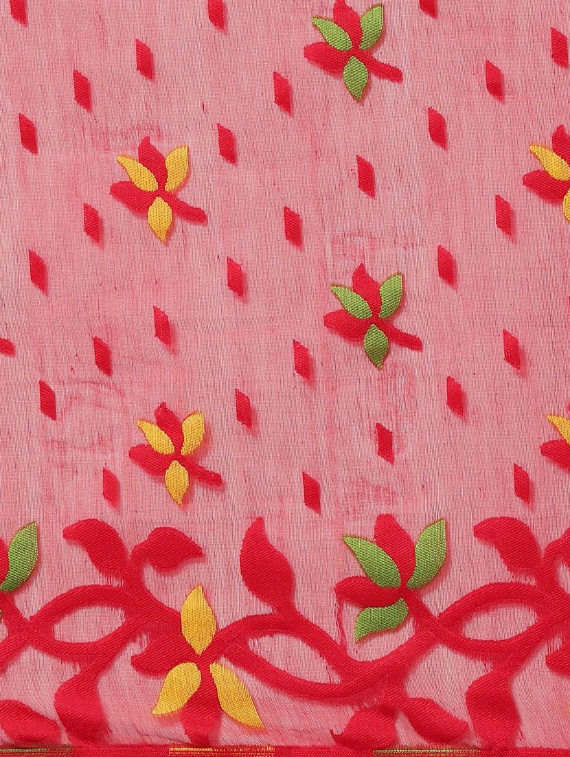 women's self design red colored saree with blouse - 19785258 - Standard Image - 4