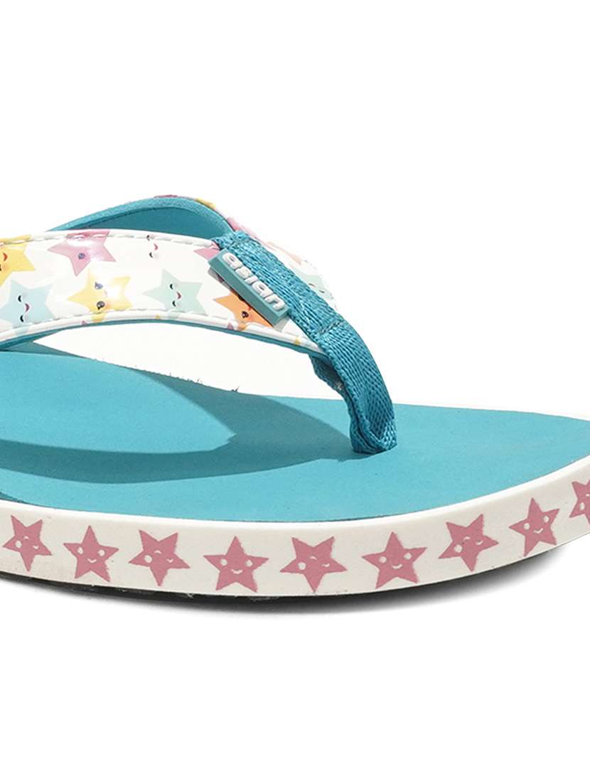 women toe seprator slippers - 19802665 -  Standard Image - 4