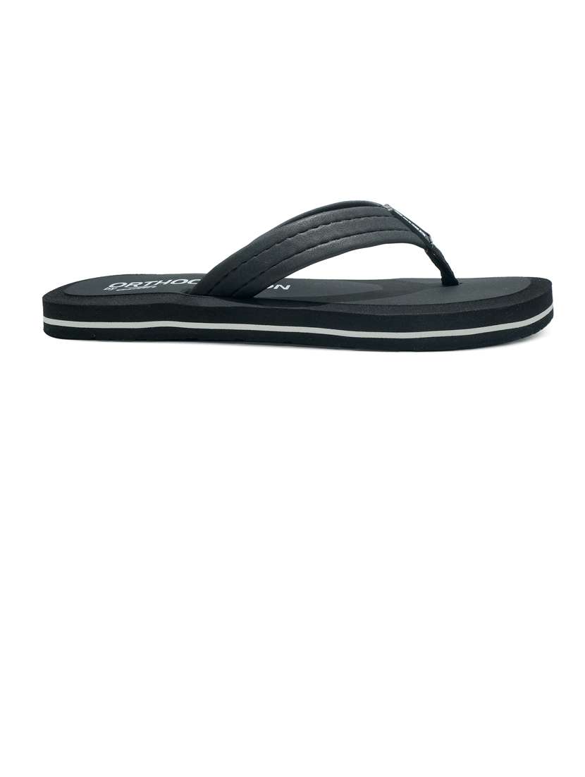 women toe seprator slippers - 19802669 -  Standard Image - 1