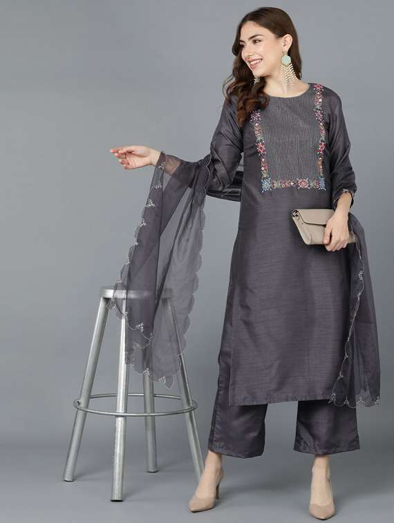 embroidery work suit set