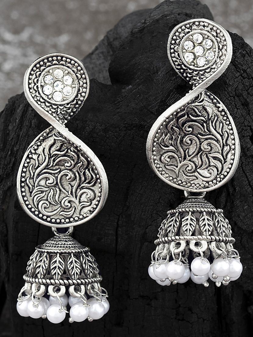 silver alloy jhumka earring