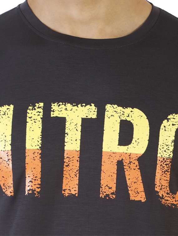 crew neck chest print t-shirt - 19839987 -  Standard Image - 4