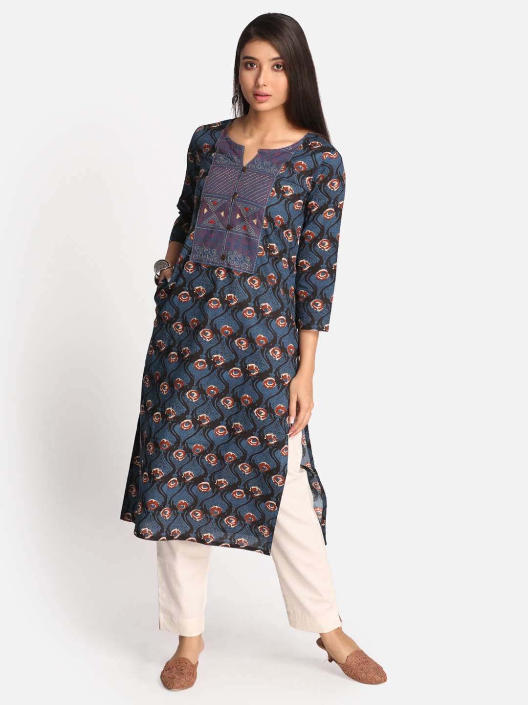 colour : indigo, pure cotton printed  - 19840356 -  Standard Image - 4