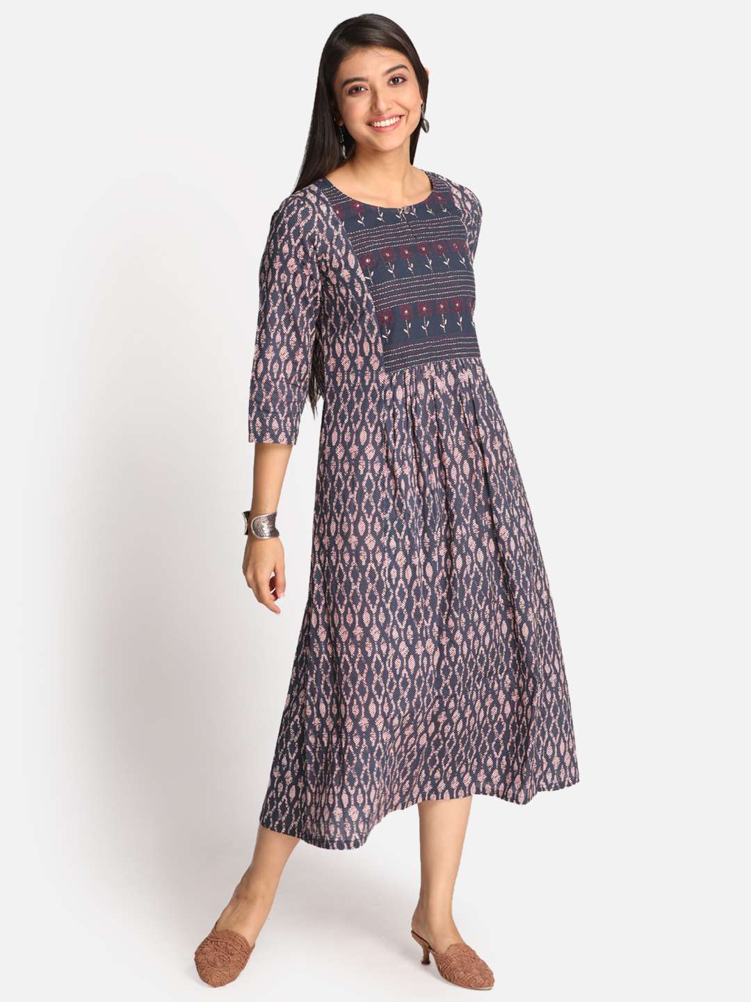 colour : indigo, pure cotton printed  - 19840368 -  Standard Image - 4