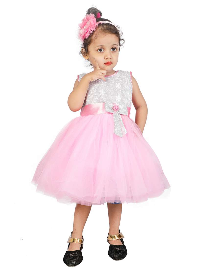 girls round neck sleeveless frock